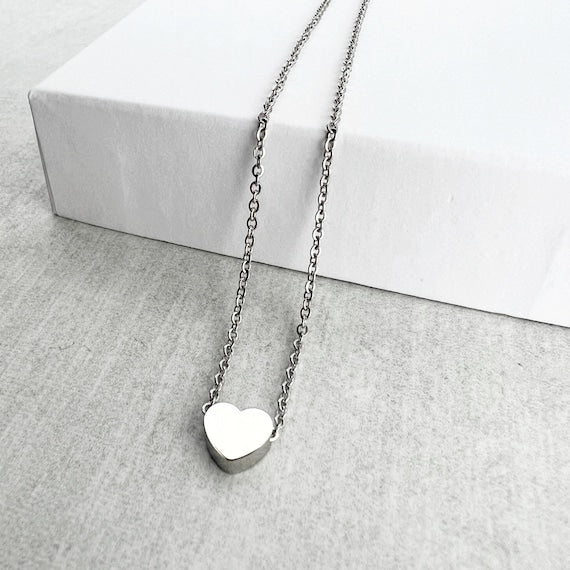 Elegant Silver Heart Pendant Necklace